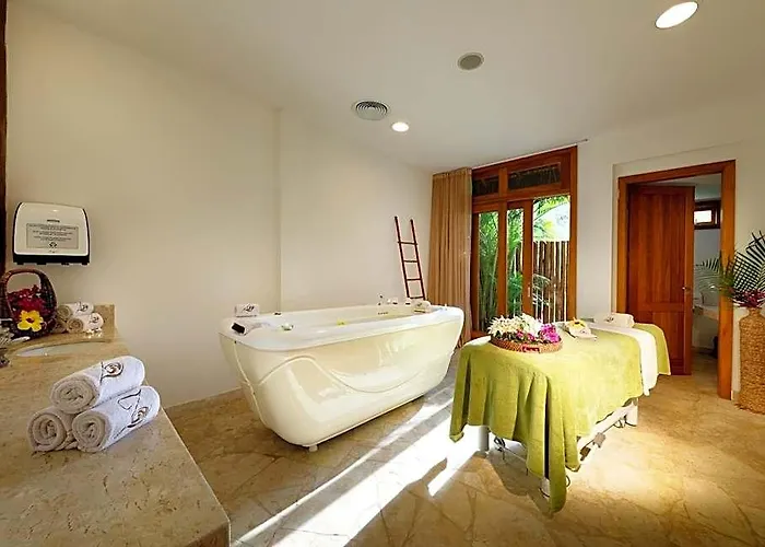  Signature Level at Grand Palladium Imbassaí &Spa